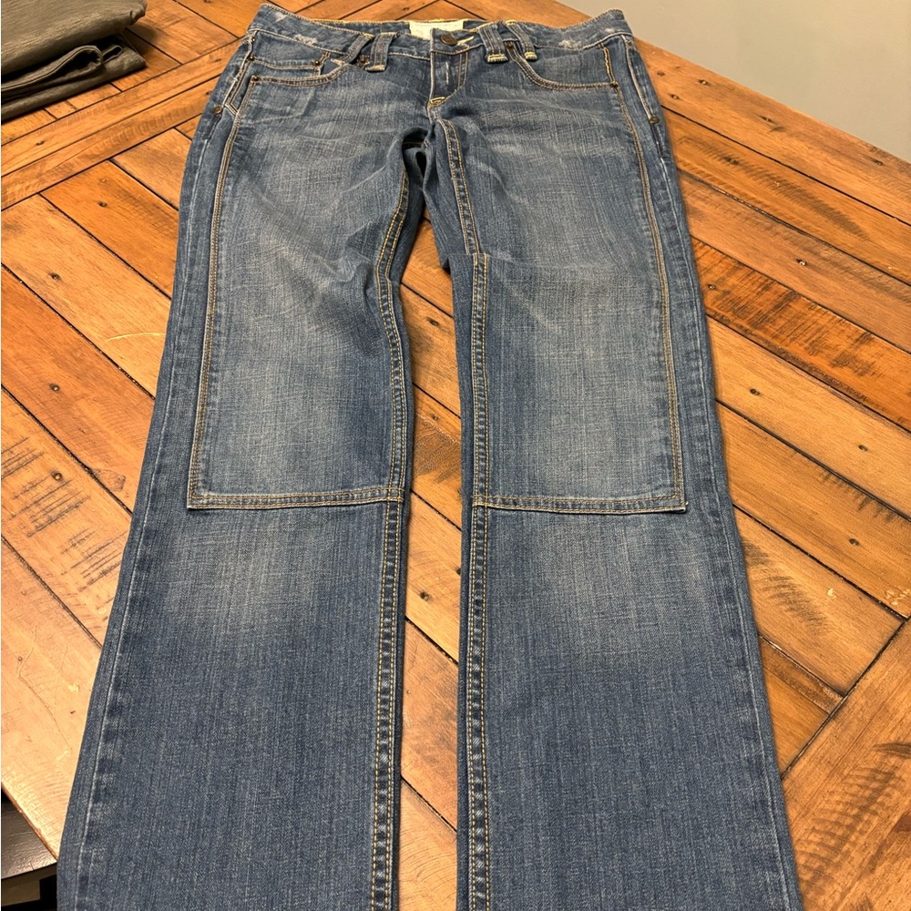 Women’s size 28 Taverniti SO Jeans, Tracy style